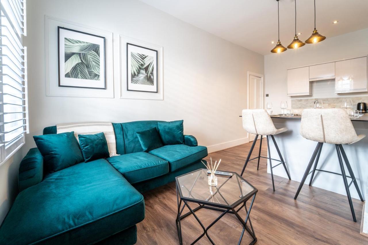 Watergate Penthouse - New 2 Bed Luxury Apartment In City Centre Chester Dış mekan fotoğraf