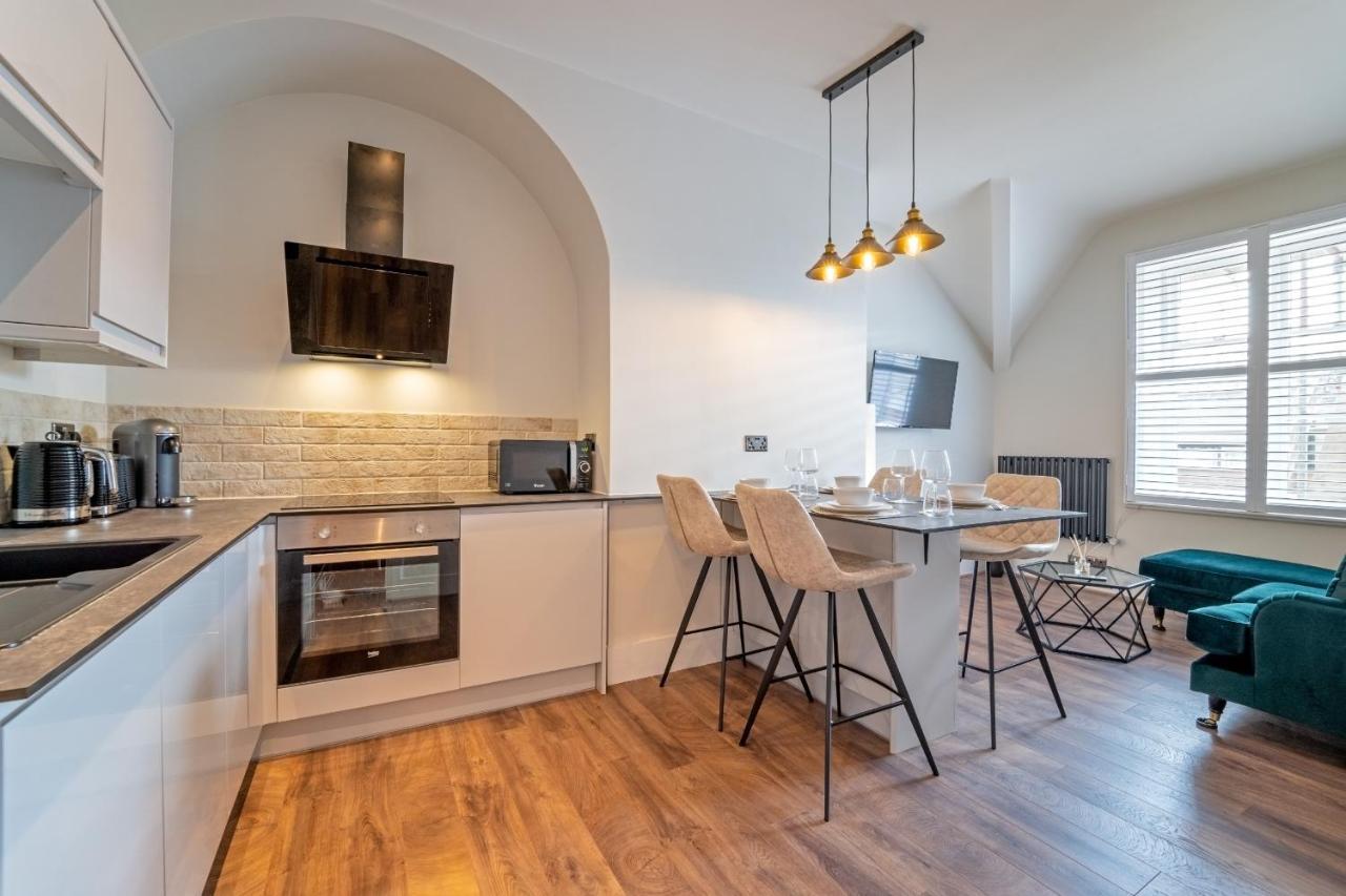 Watergate Penthouse - New 2 Bed Luxury Apartment In City Centre Chester Dış mekan fotoğraf