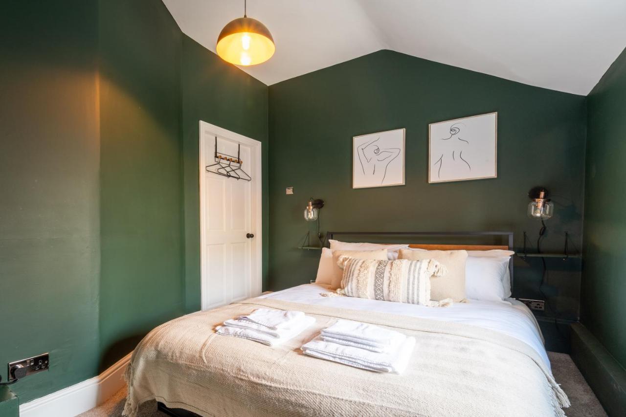 Watergate Penthouse - New 2 Bed Luxury Apartment In City Centre Chester Dış mekan fotoğraf