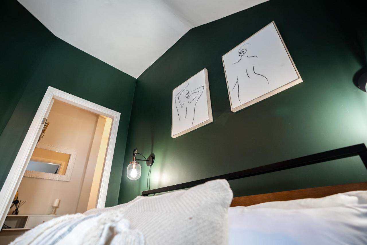Watergate Penthouse - New 2 Bed Luxury Apartment In City Centre Chester Dış mekan fotoğraf